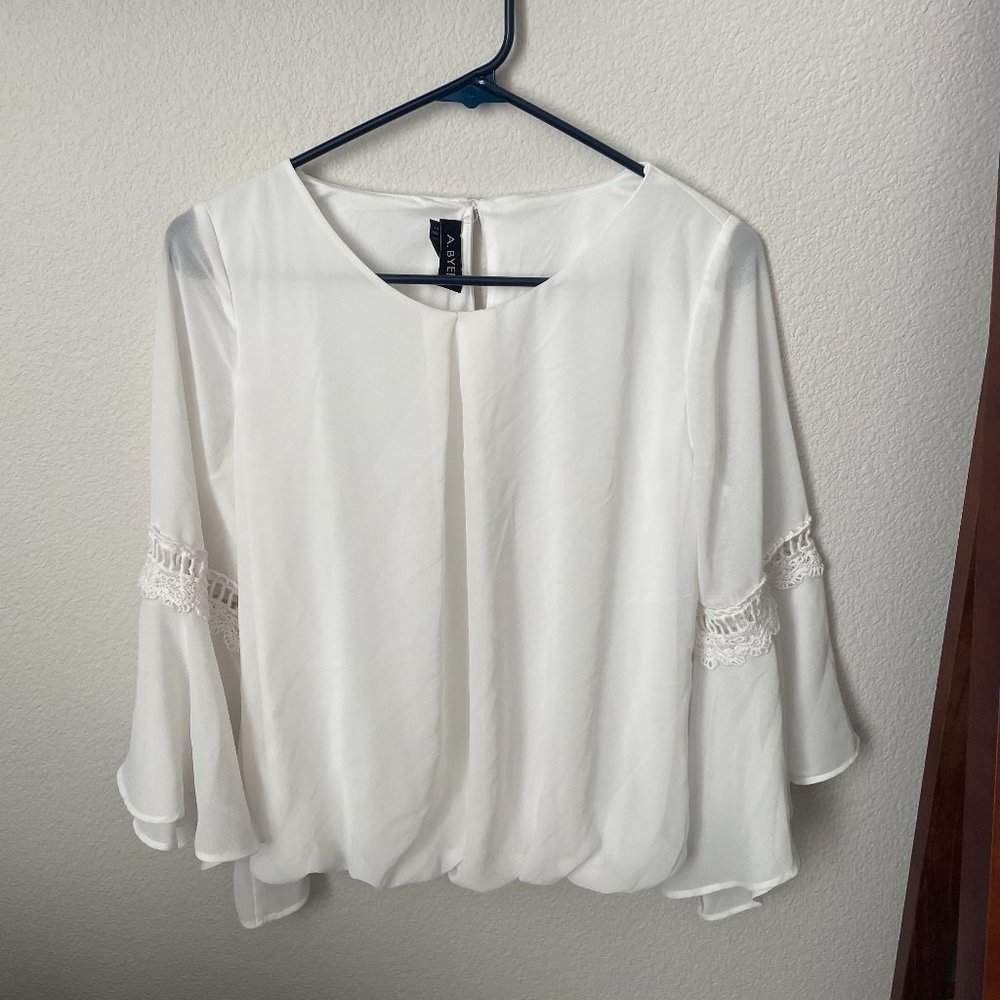 A. Byer White Bell Sleeve Chiffon Office Blouse